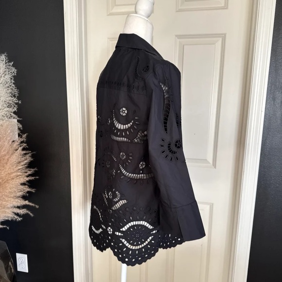 Zara Black Embroidered Eyelet Scallop Hem Blouse size Small - Picture 8 of 12